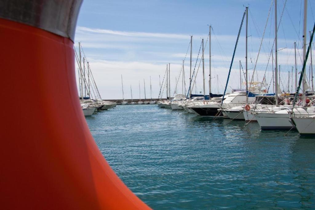 Ampio appartamento centrale Sanremo Esterno foto