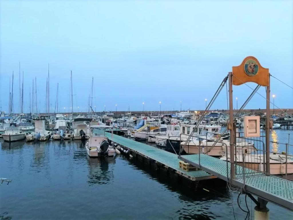 Ampio appartamento centrale Sanremo Esterno foto